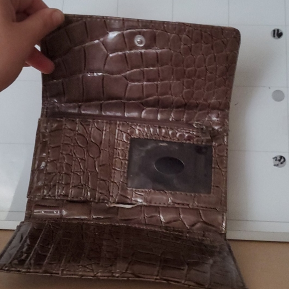 | * Leather GUESS Wallet * | - Picture 2 of 4